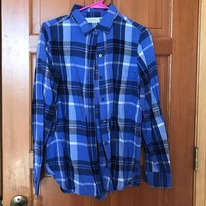 Old Navy women’s blue plaid flannel - M